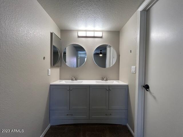 10610 S 48TH Street # 2053