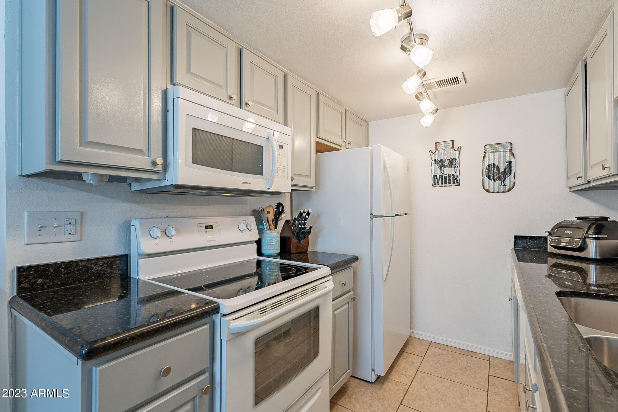 14234 N OAKWOOD Lane # C