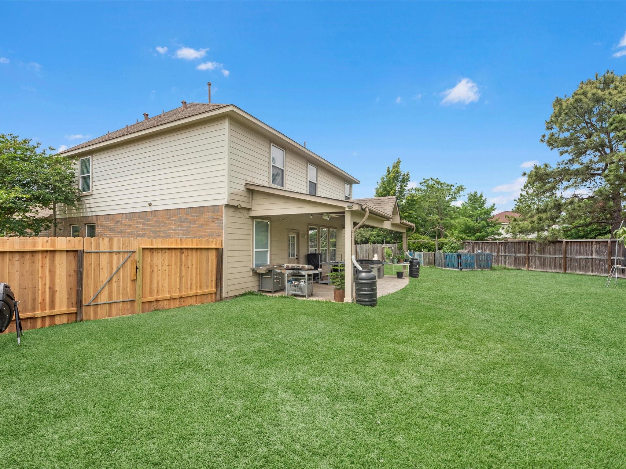 22422 Lamaster Lane
