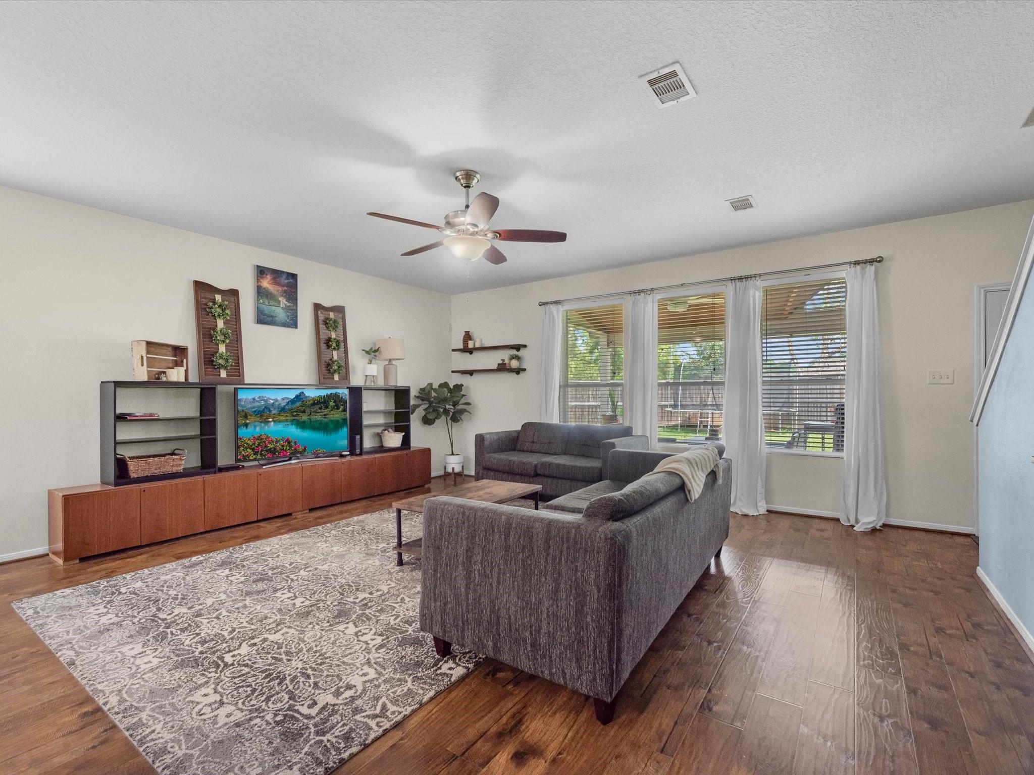 22422 Lamaster Lane