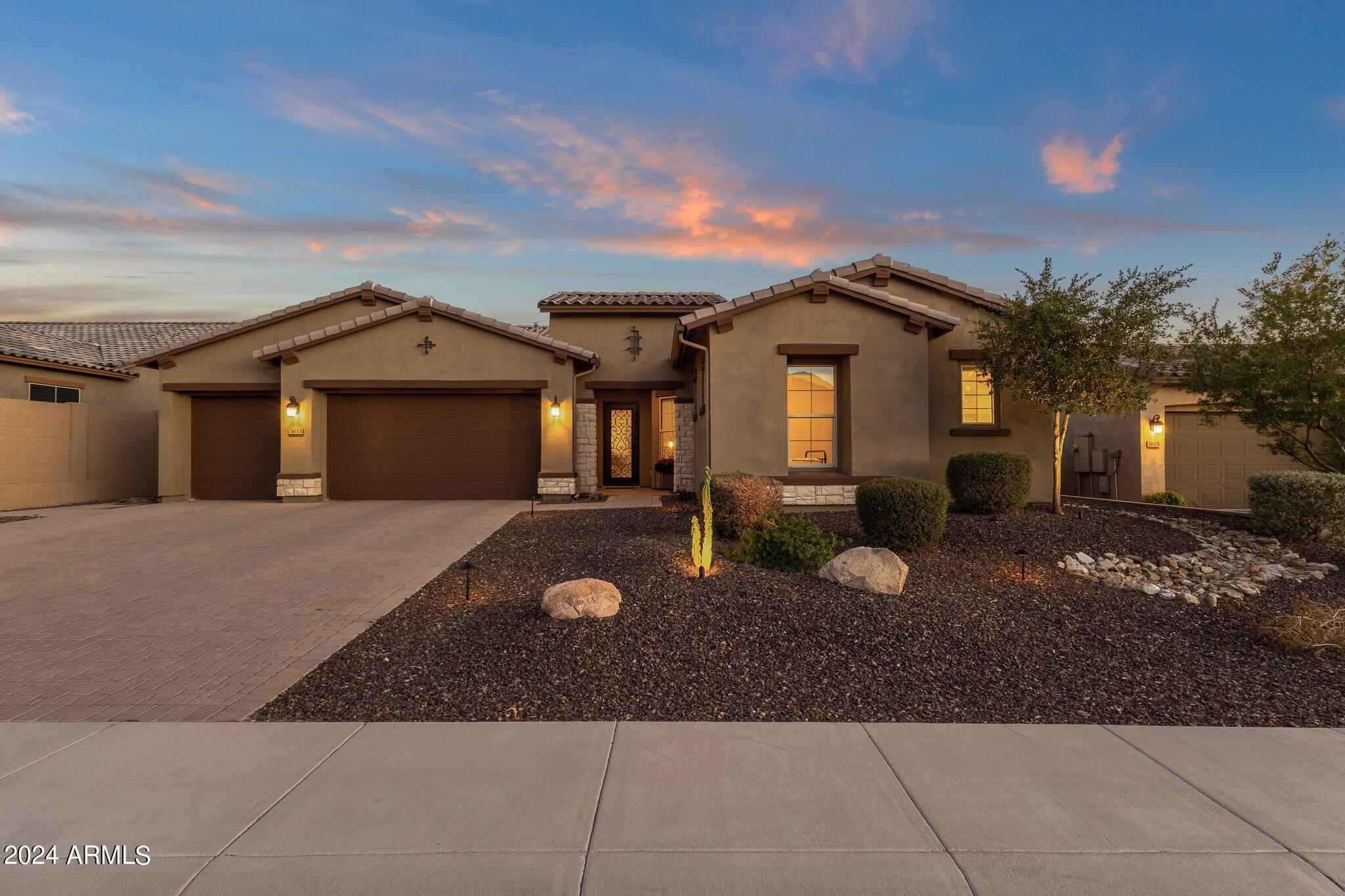 3611 W HIDDENVIEW Drive