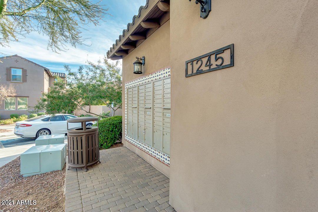 15837 S 11TH Way