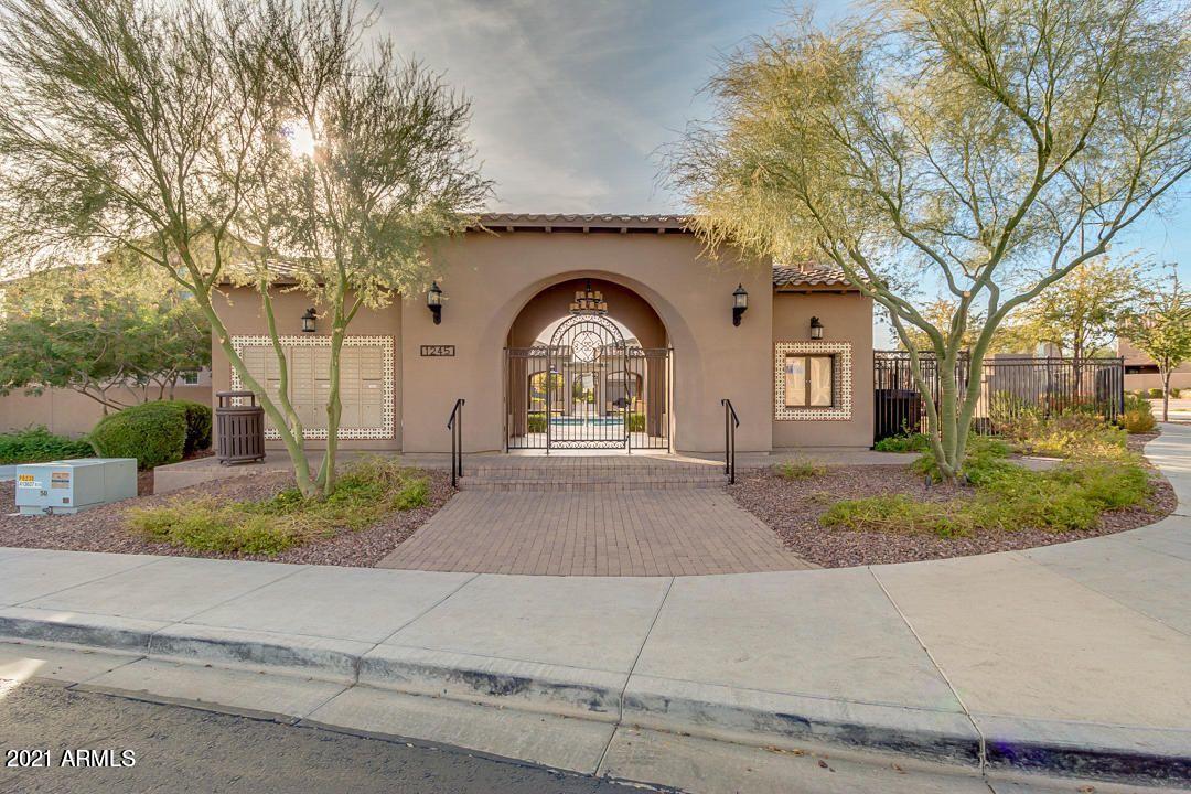 15837 S 11TH Way