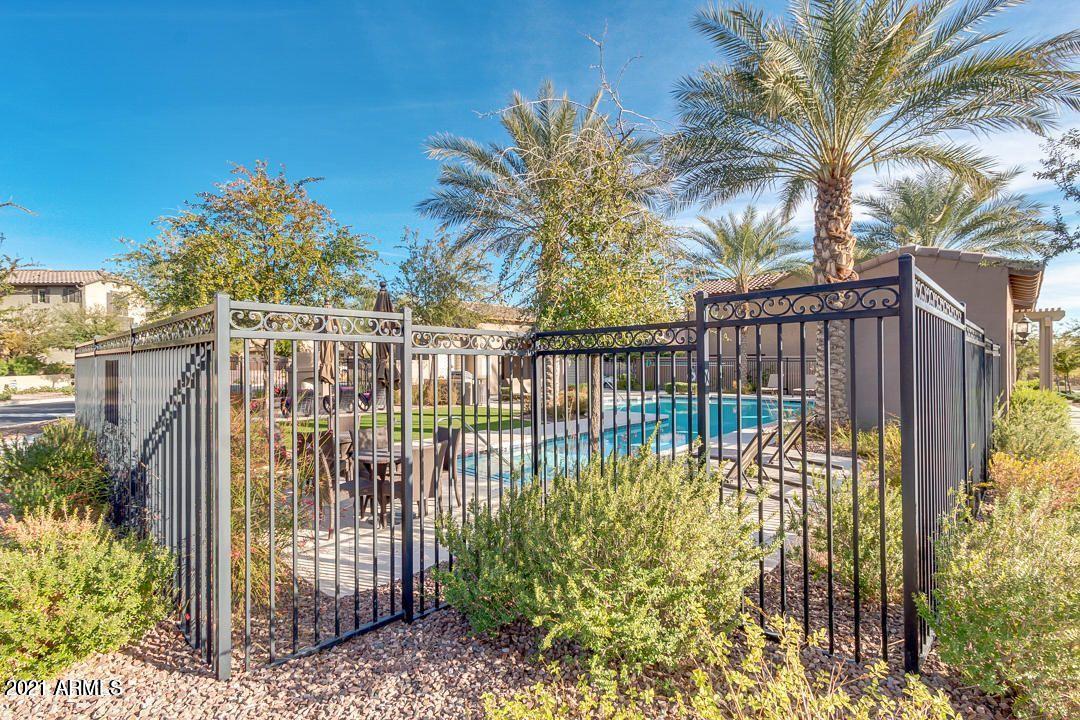 15837 S 11TH Way