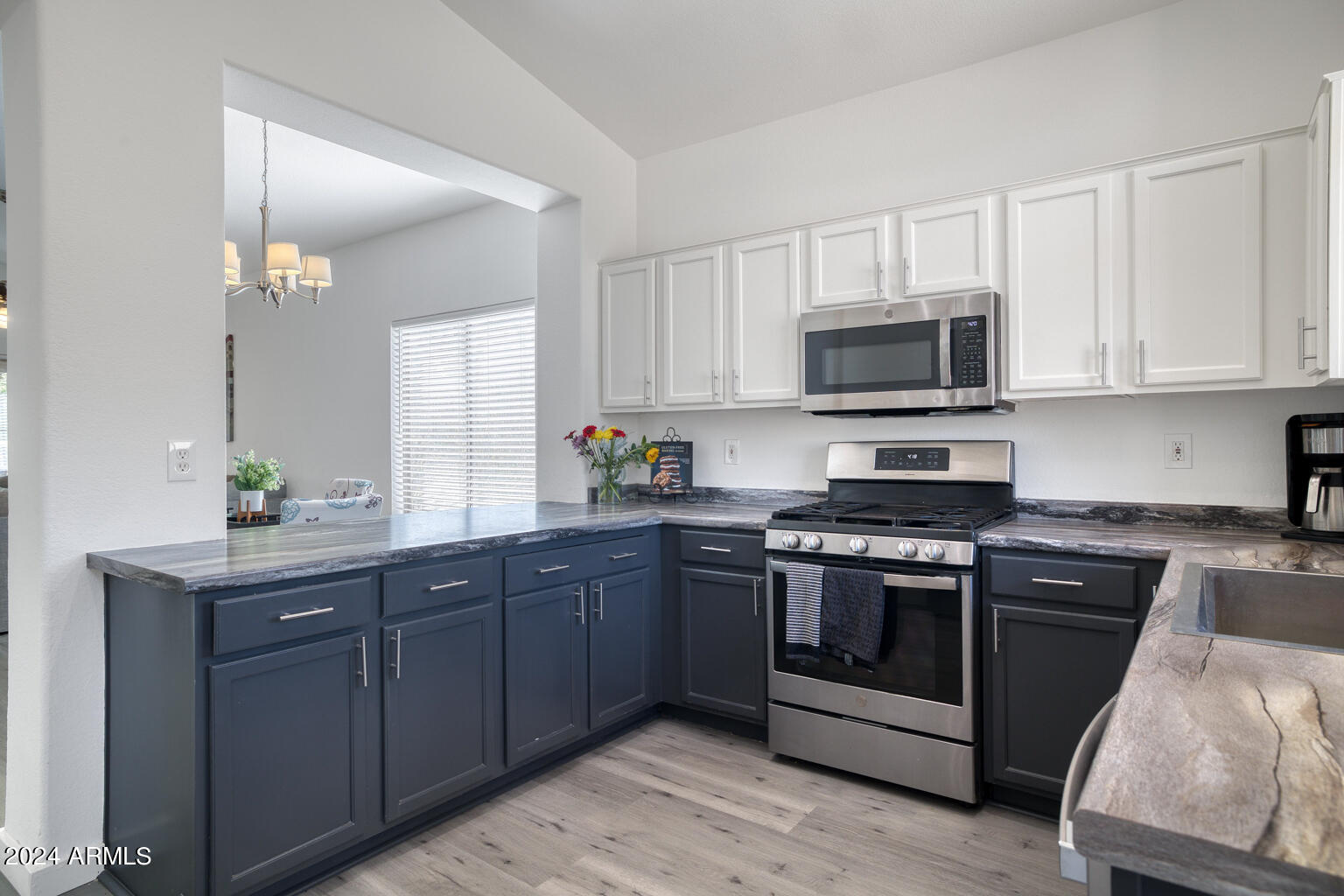 3510 W WEBSTER Court