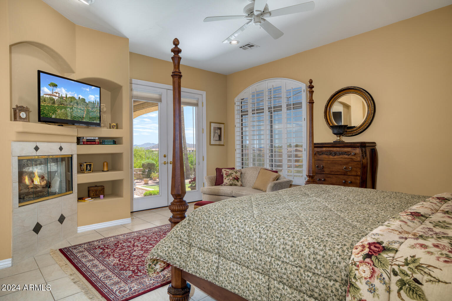 16033 E PONDEROSA Drive