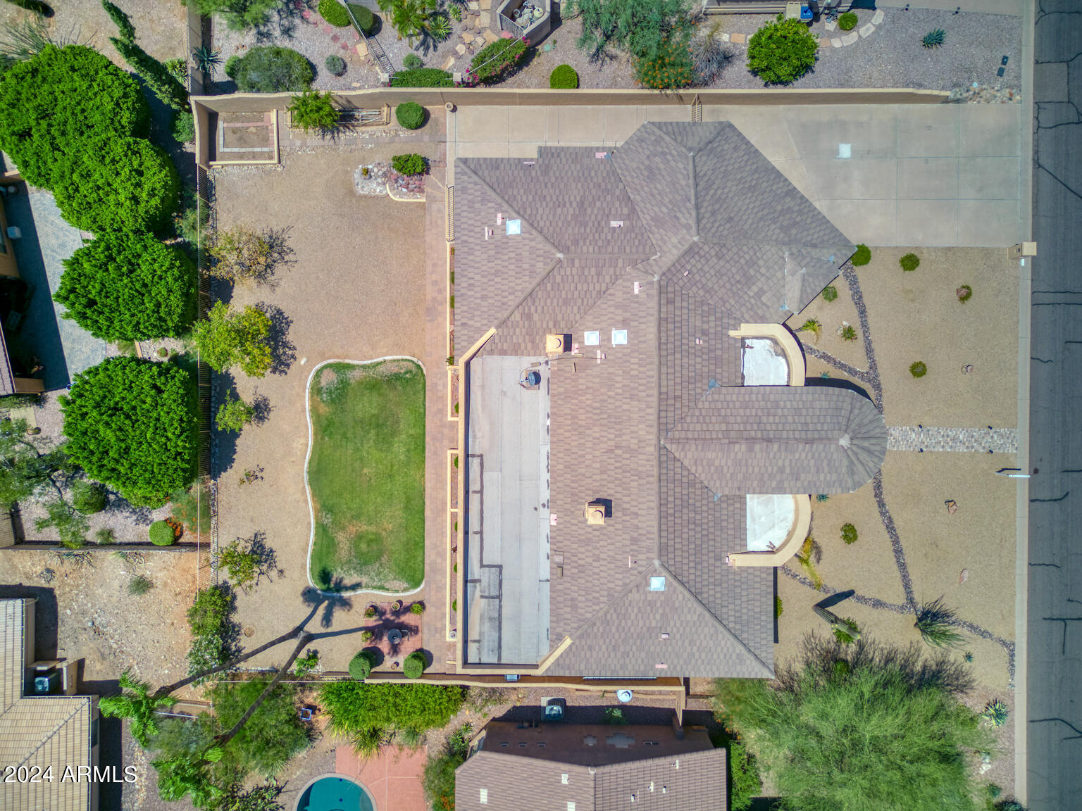 16033 E PONDEROSA Drive