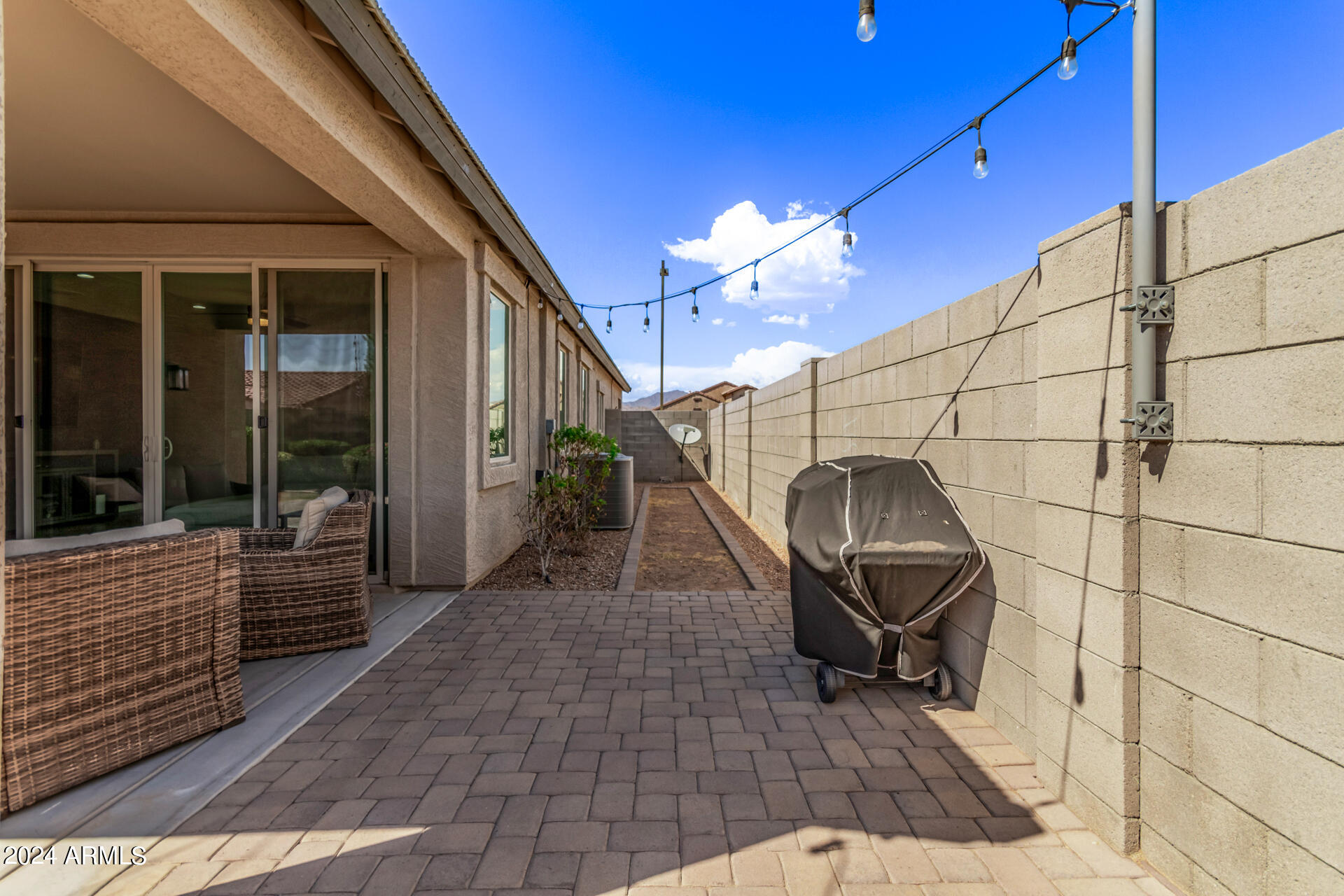 23845 W MOHAVE Street