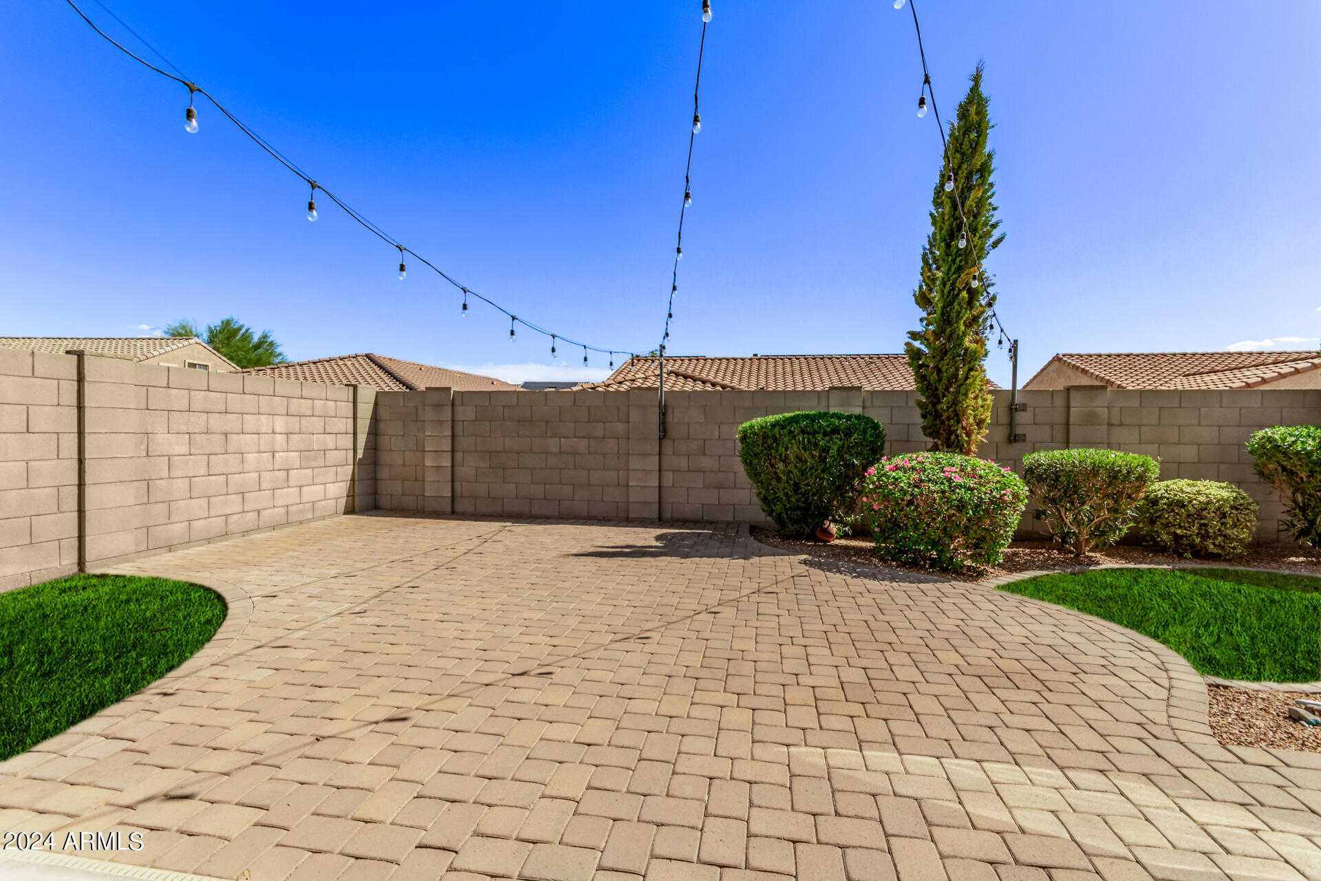 23845 W MOHAVE Street