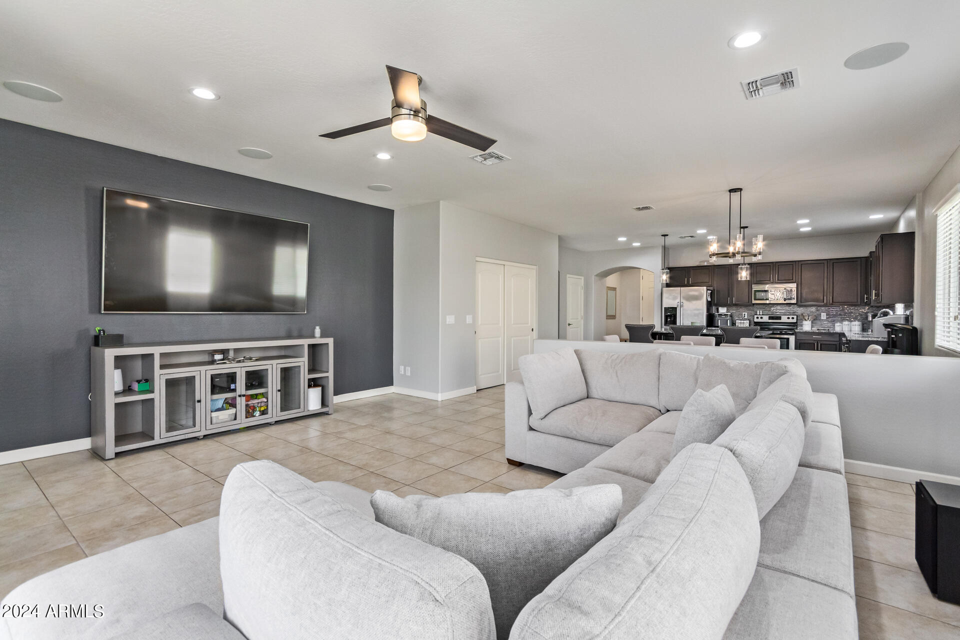 23845 W MOHAVE Street
