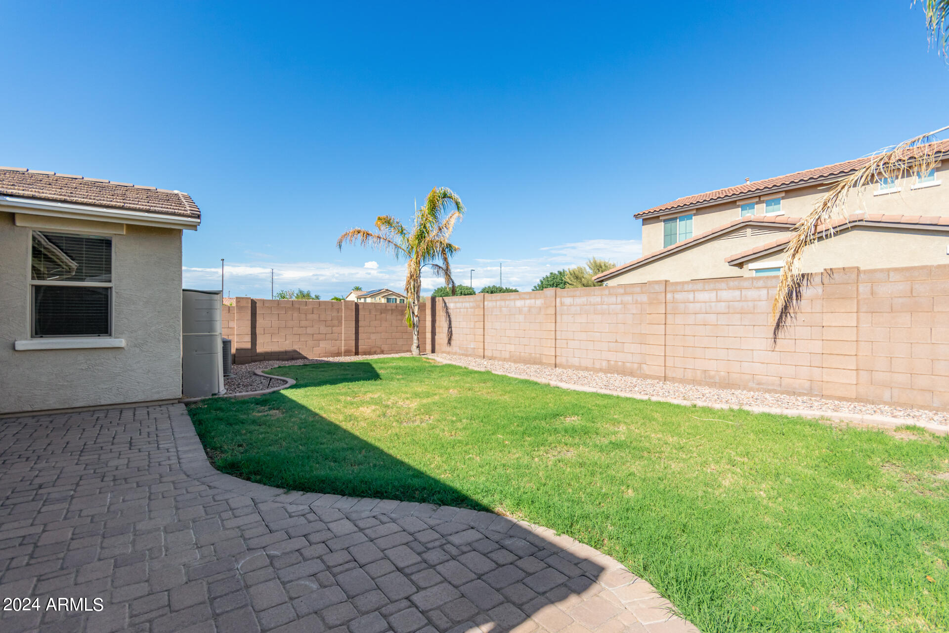 2325 S MINNEOLA Lane