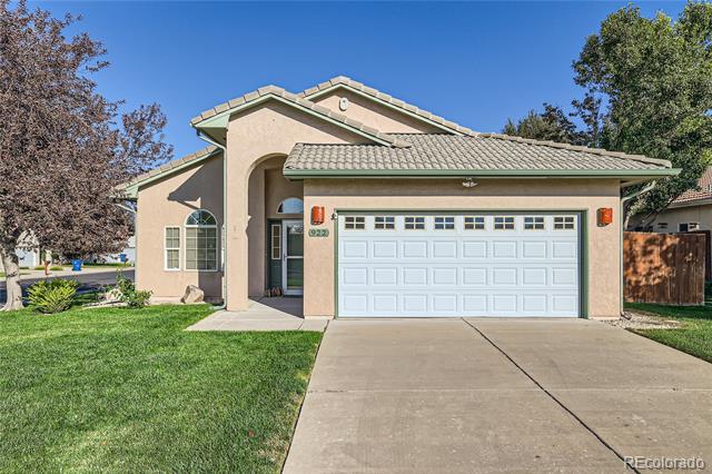 922 Walnutcrest Drive