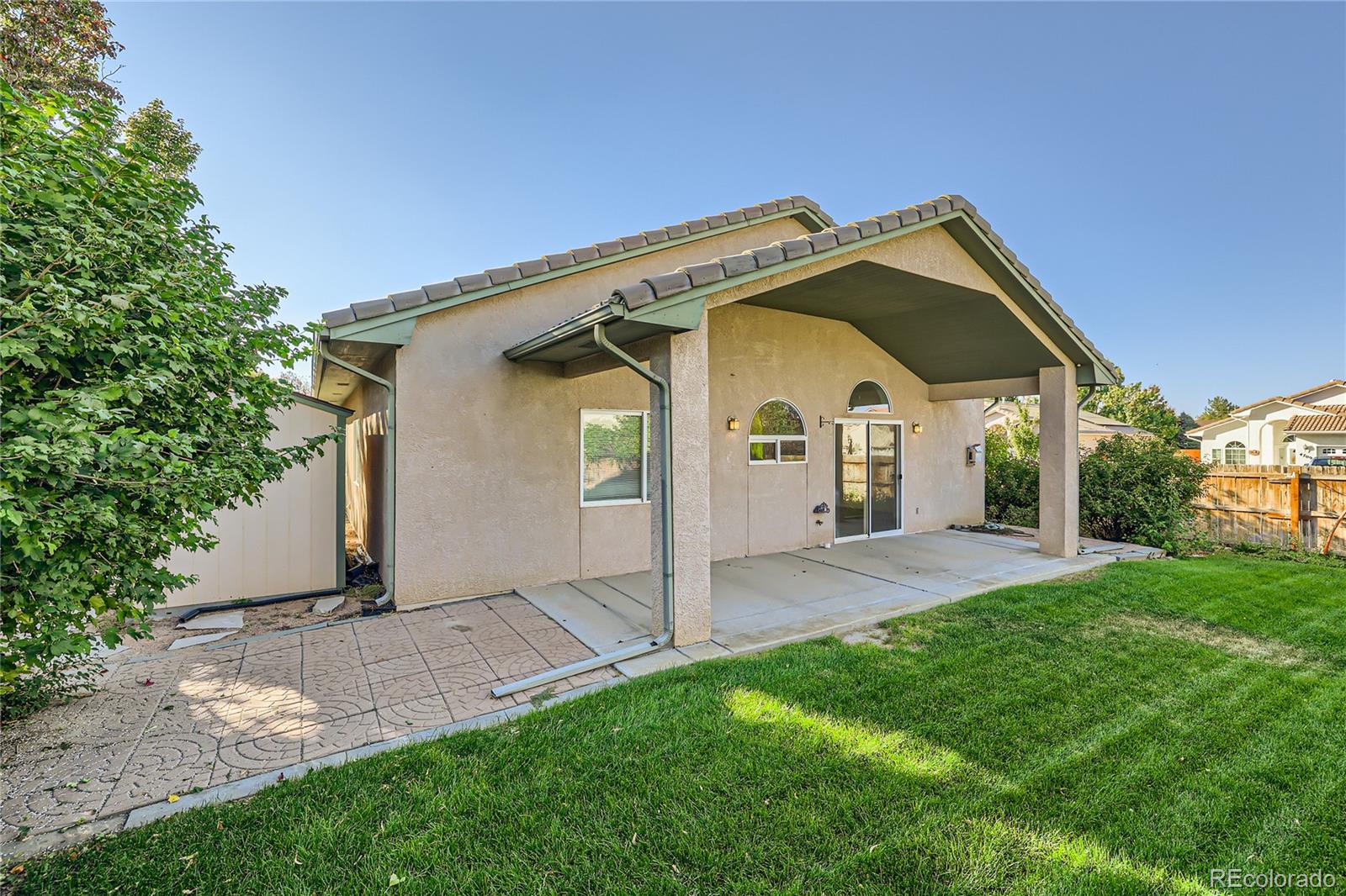 922 Walnutcrest Drive
