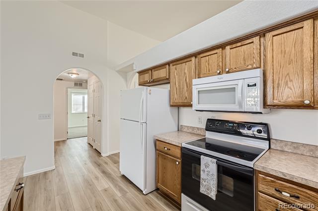 922 Walnutcrest Drive