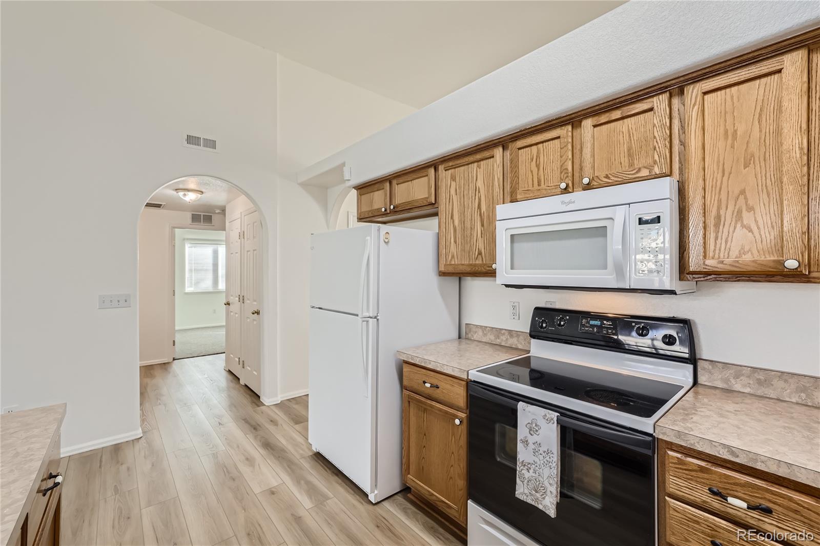 922 Walnutcrest Drive
