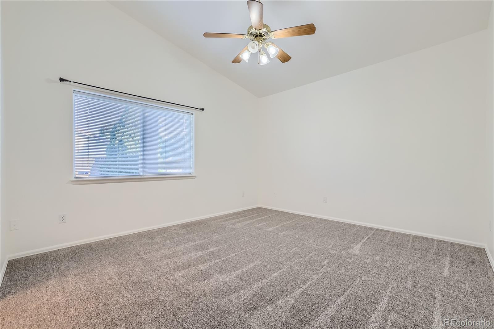 922 Walnutcrest Drive