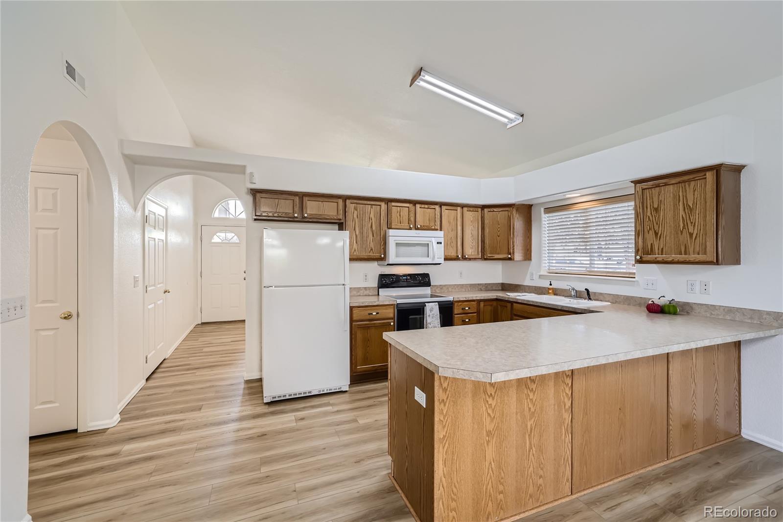 922 Walnutcrest Drive