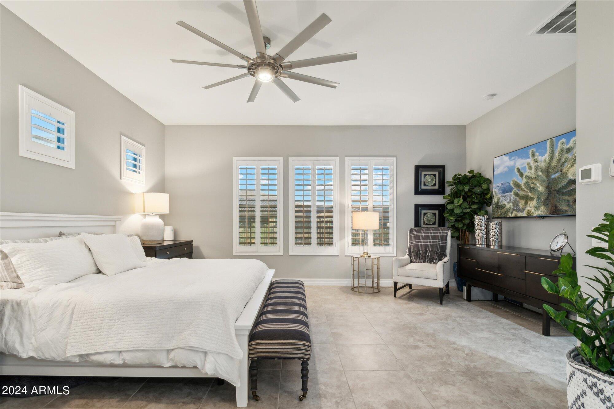 3461 W MOUNTAIN VISTA Drive