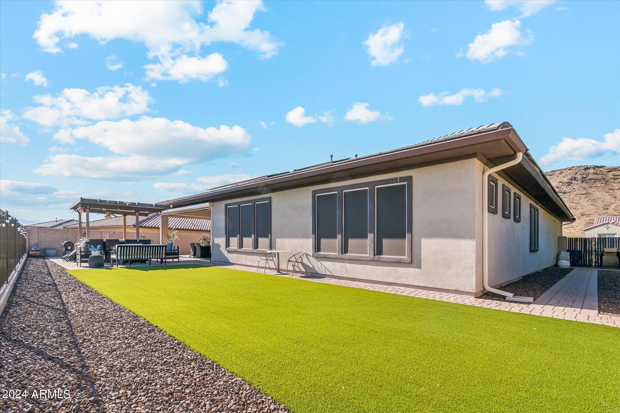 3461 W MOUNTAIN VISTA Drive