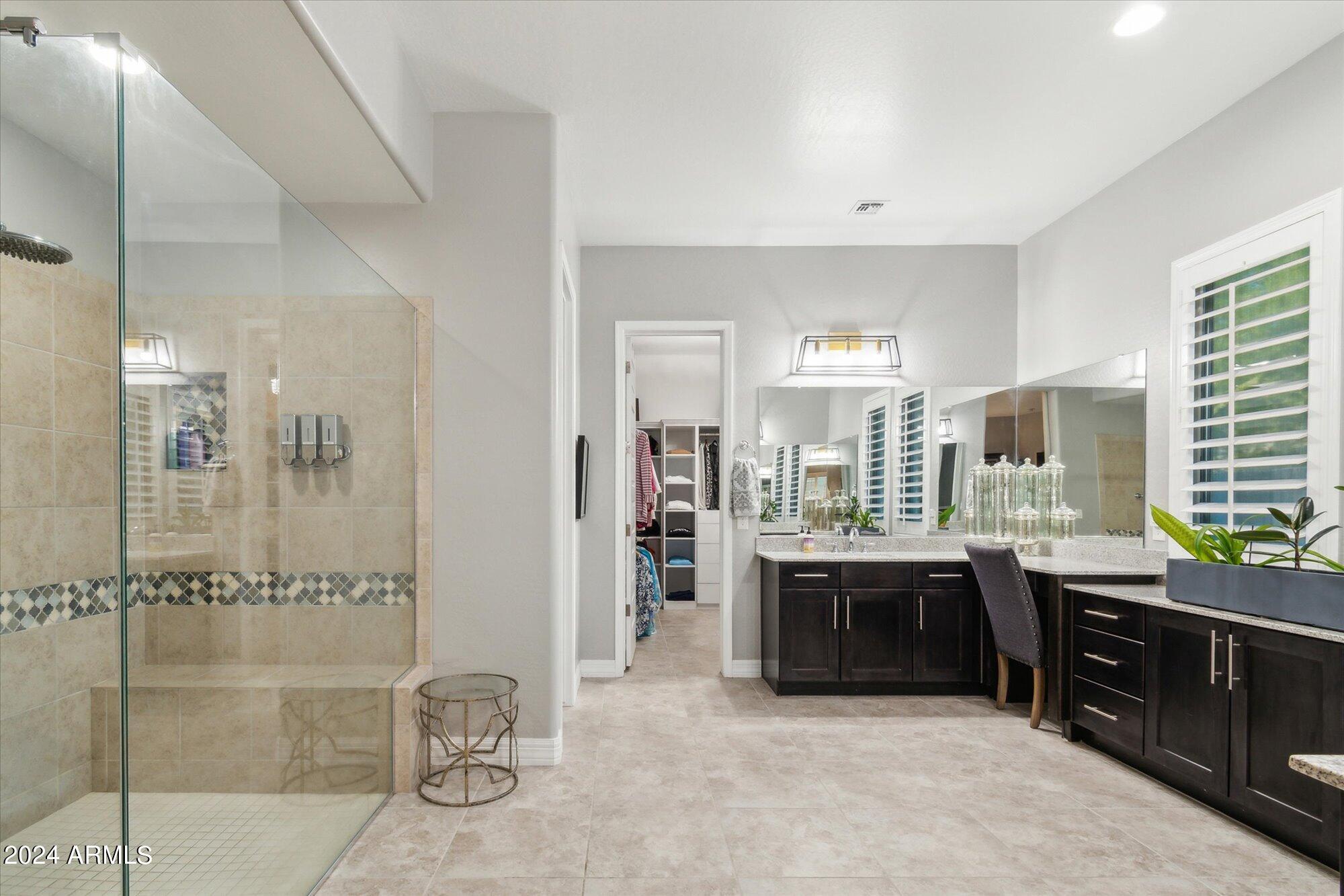 3461 W MOUNTAIN VISTA Drive