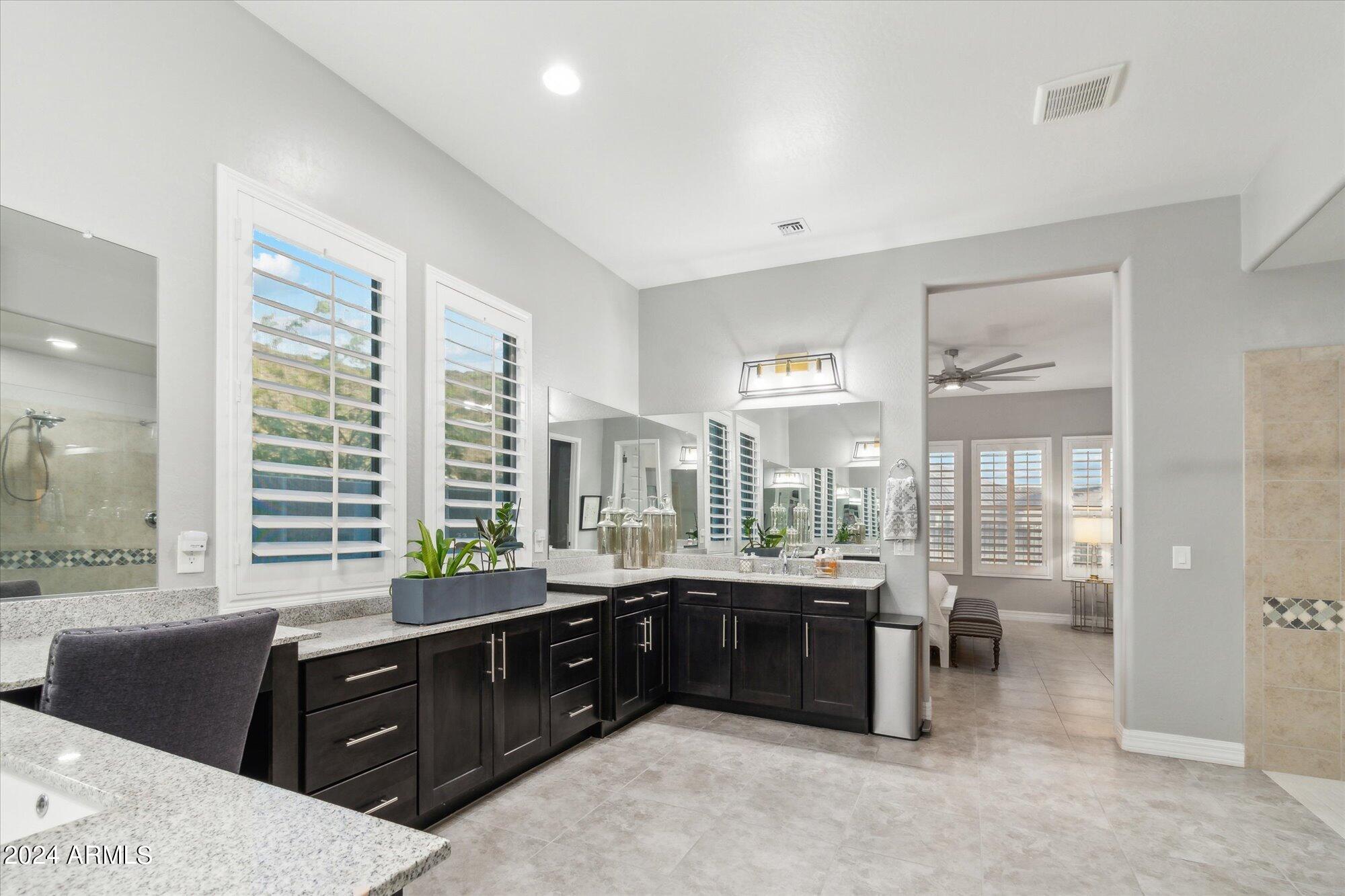 3461 W MOUNTAIN VISTA Drive