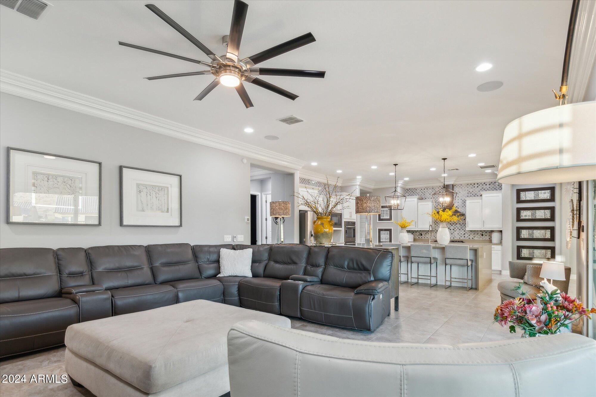 3461 W MOUNTAIN VISTA Drive