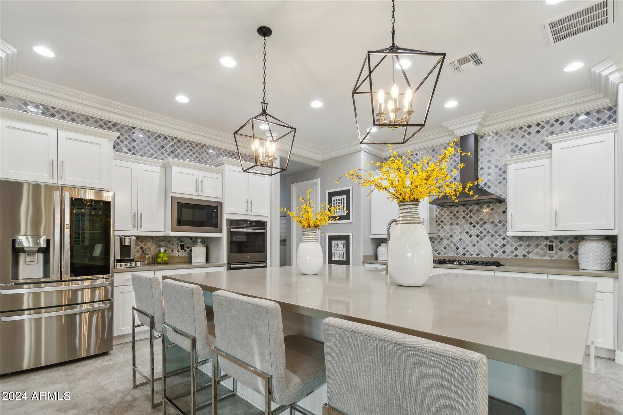 3461 W MOUNTAIN VISTA Drive