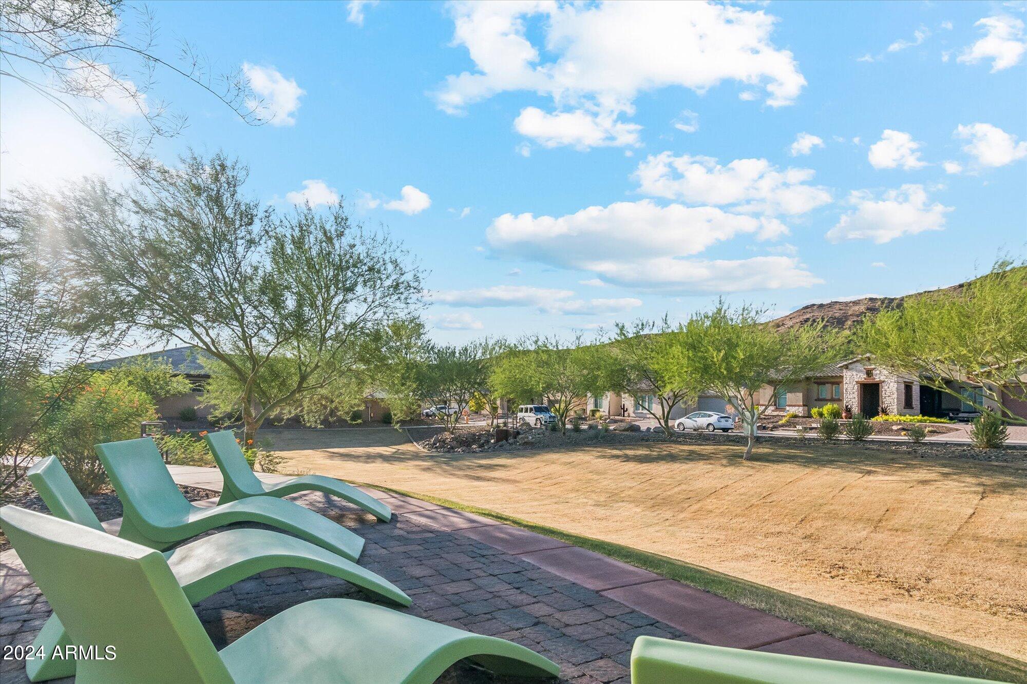 3461 W MOUNTAIN VISTA Drive