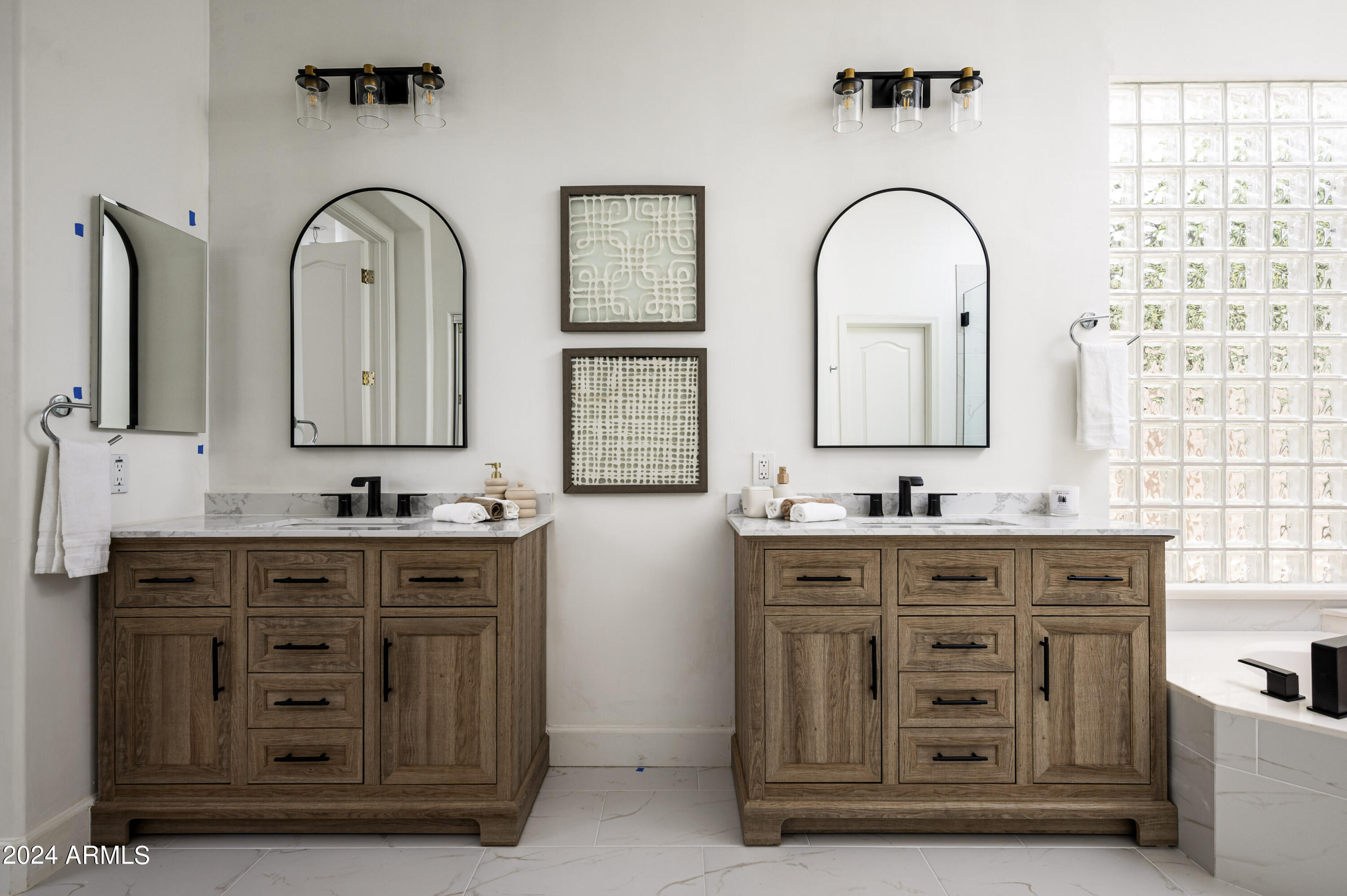 7979 E Princess Drive, 14