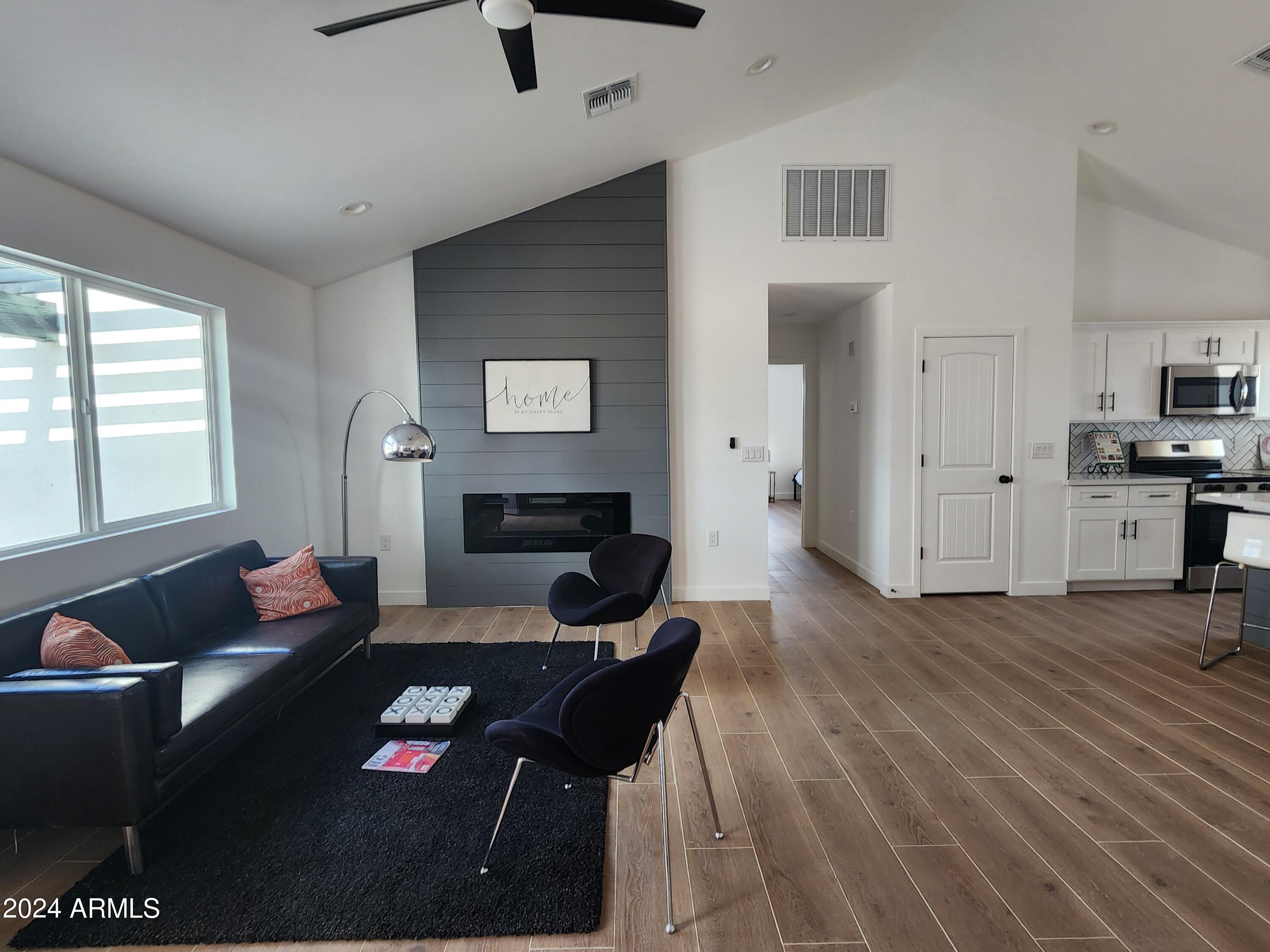 37729 W Pierce Street