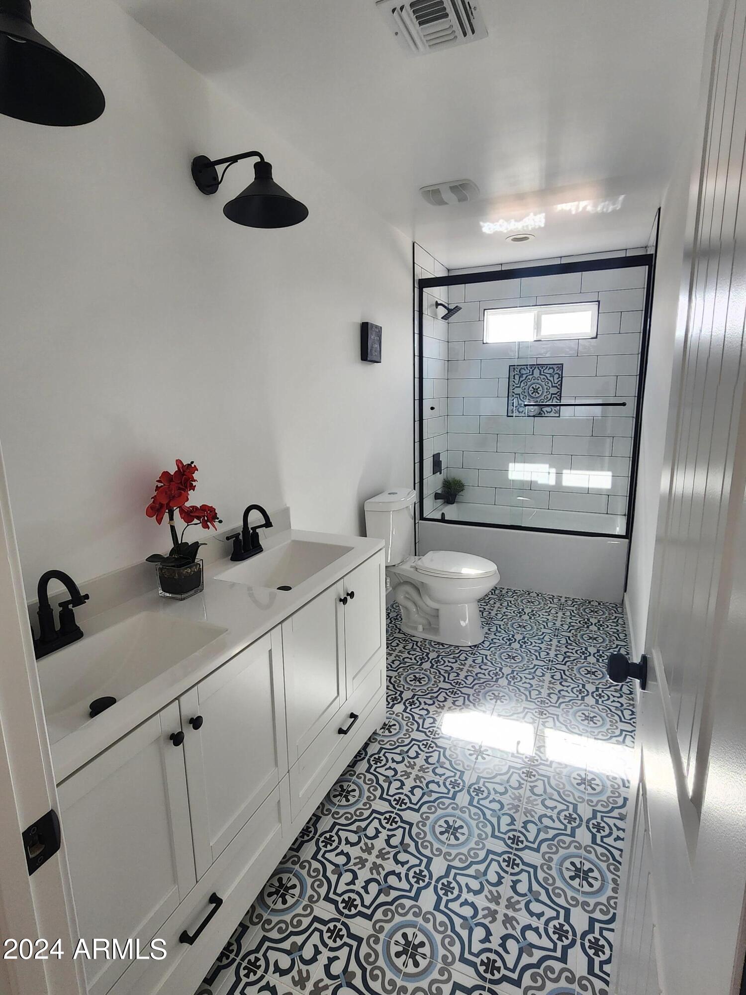 37729 W Pierce Street