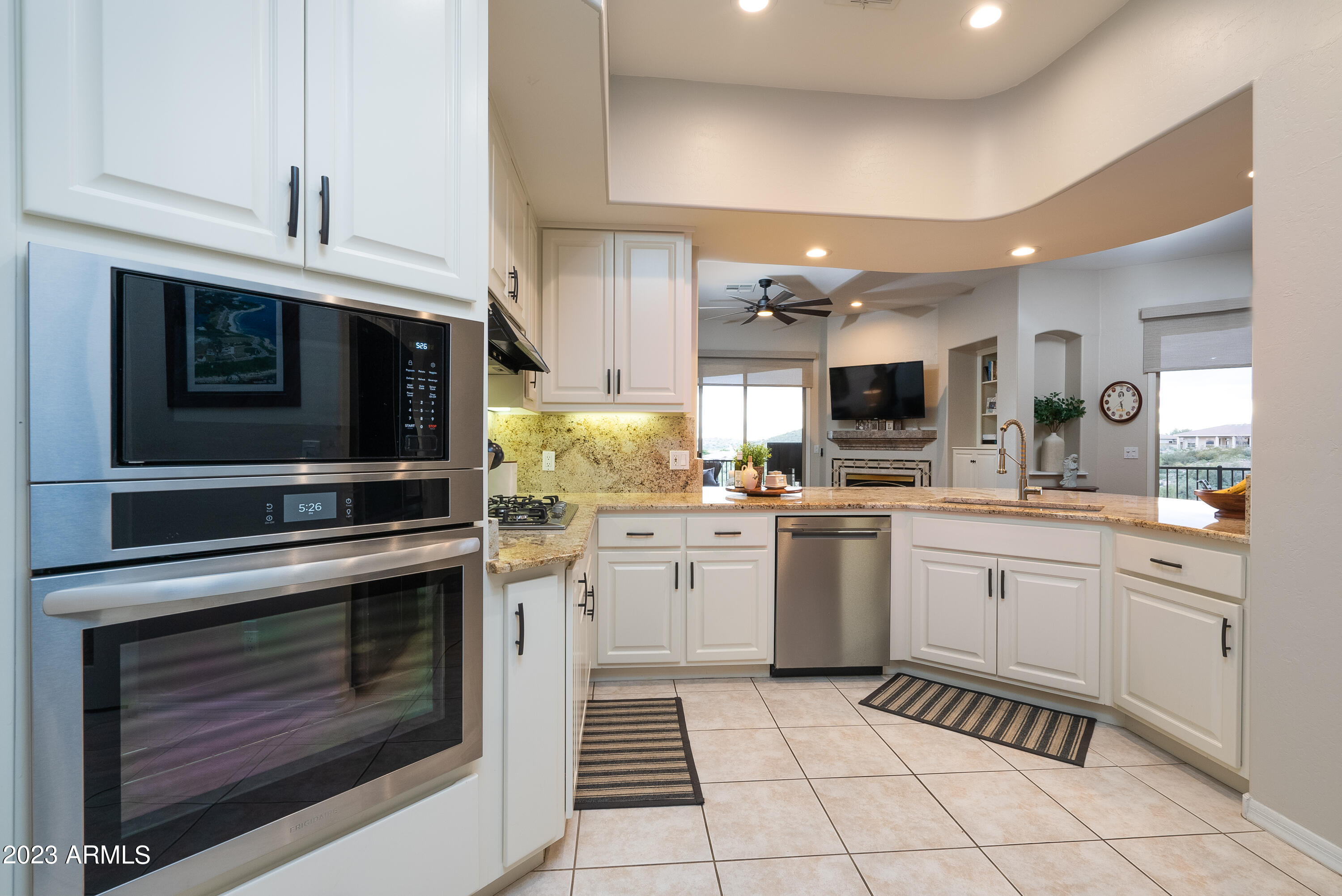 14850 E GRANDVIEW Drive, 246