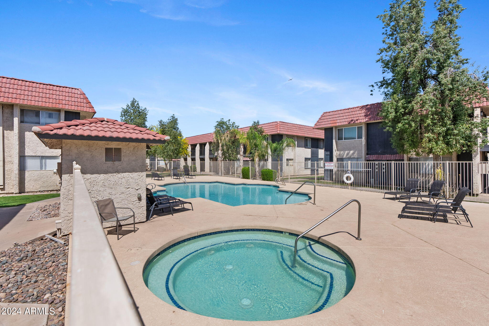 700 W UNIVERSITY Drive # 154