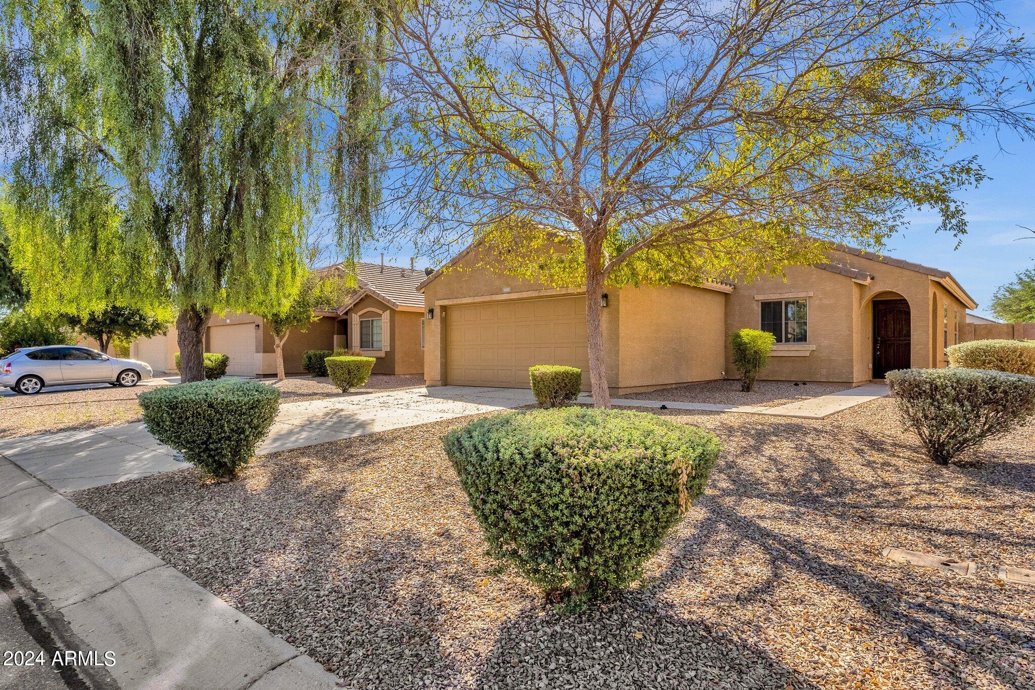 1431 W BELMONT RED Trail