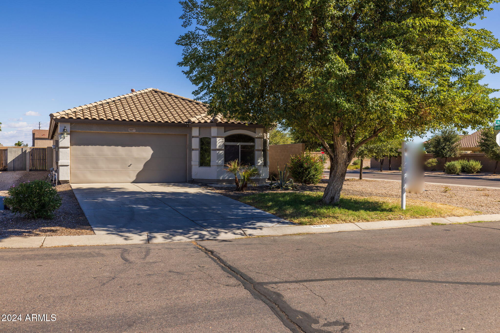 34877 N MASHONA Trail