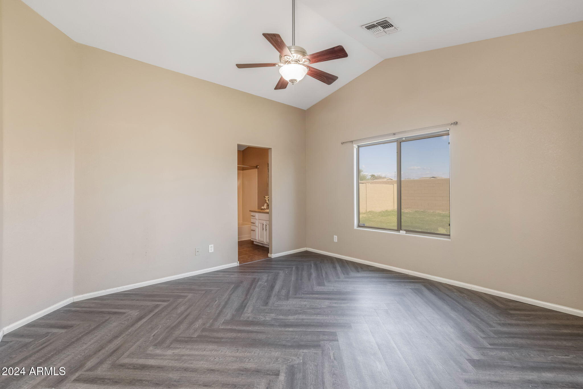 34877 N MASHONA Trail