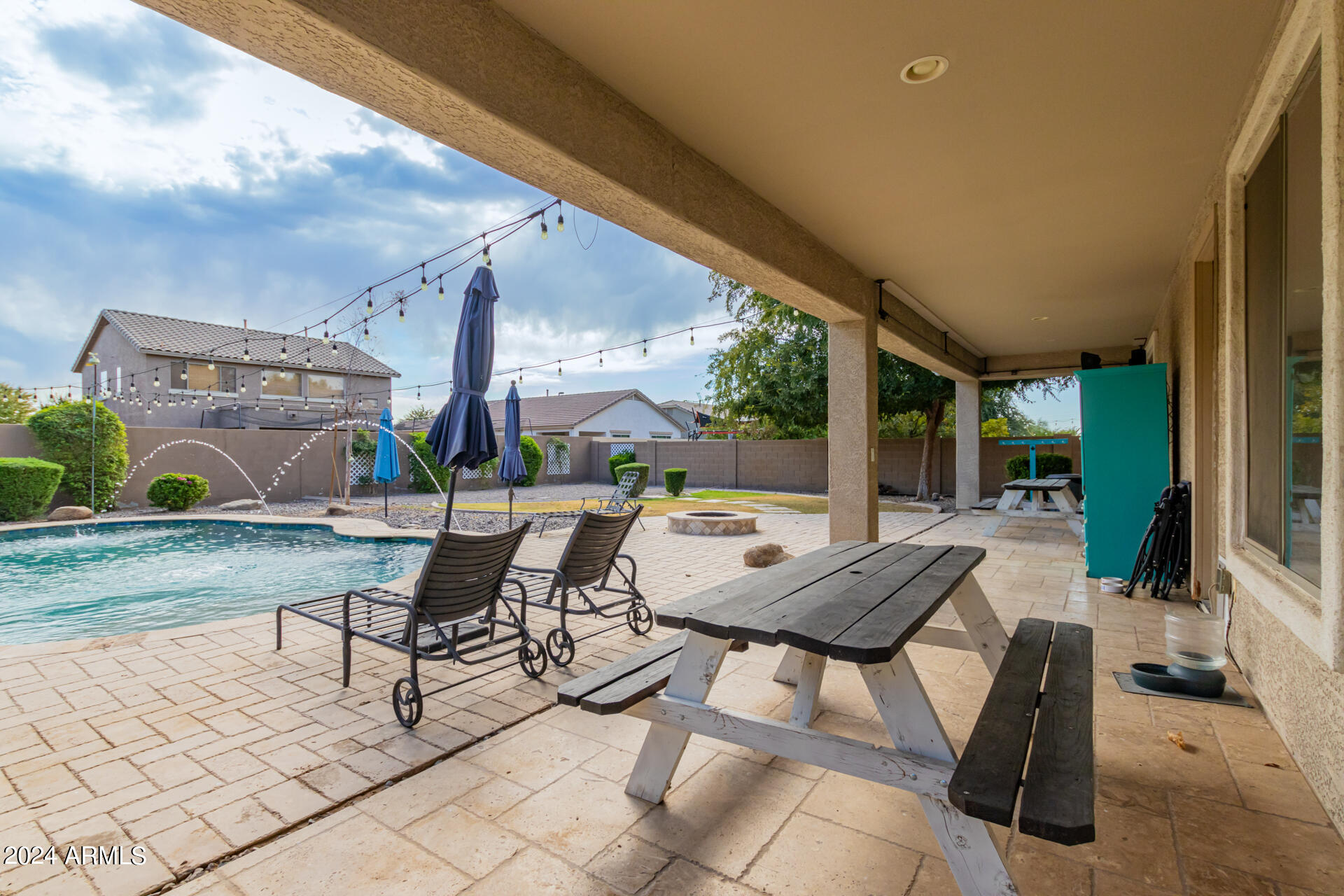 3353 E BLUE RIDGE Way