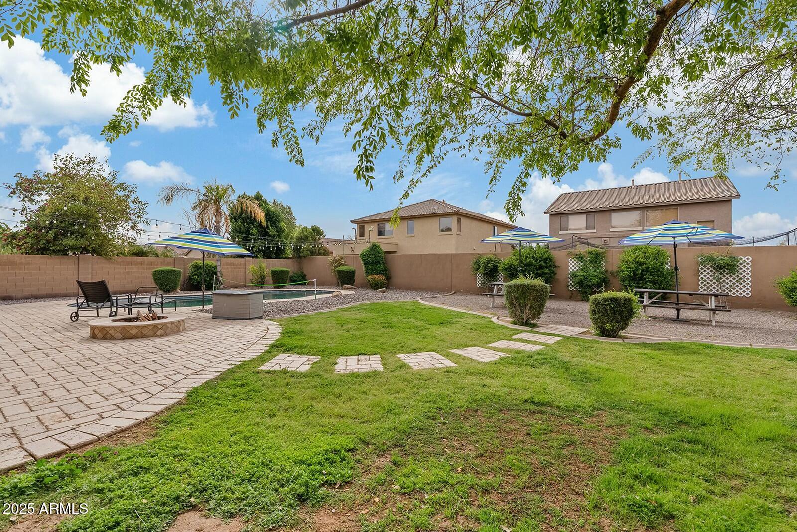 3353 E BLUE RIDGE Way