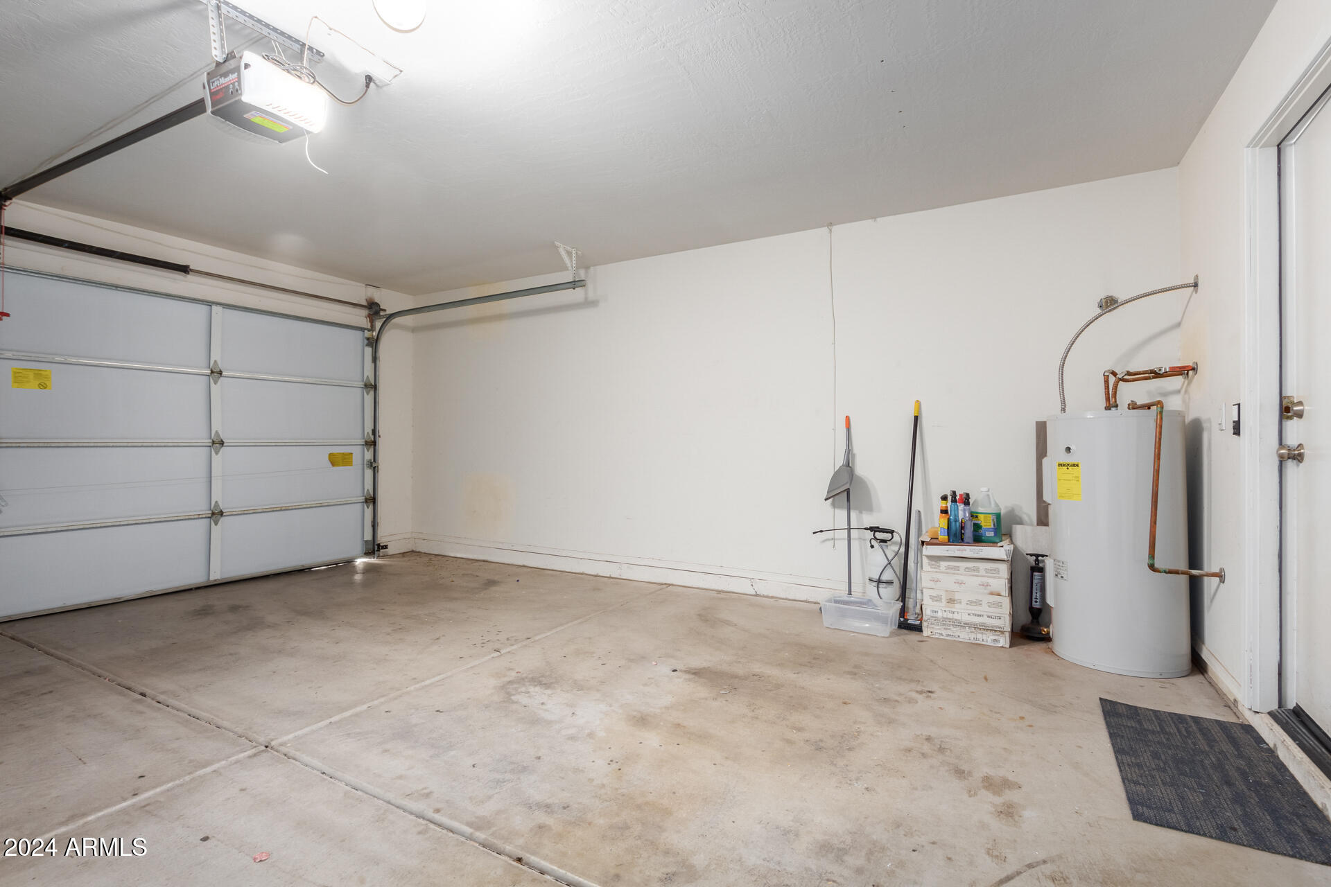 4039 E DESERT MARIGOLD Drive