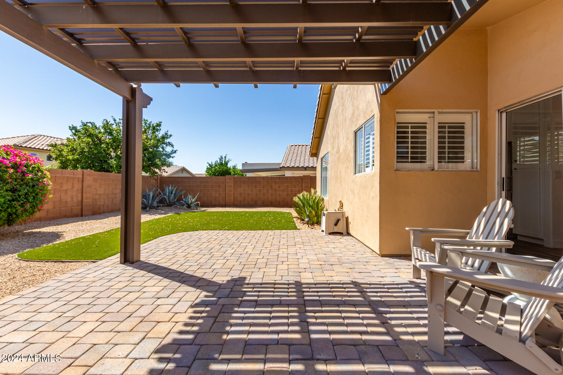 4039 E DESERT MARIGOLD Drive