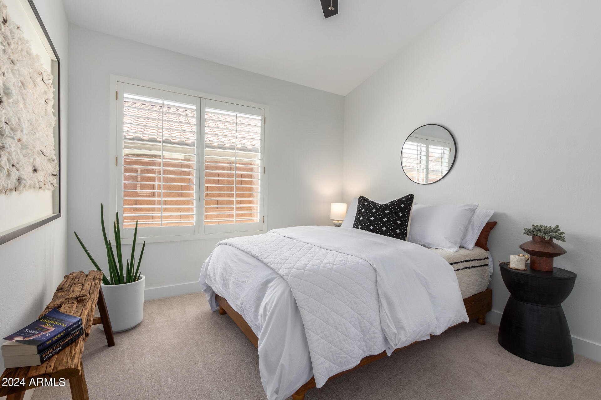 4039 E DESERT MARIGOLD Drive