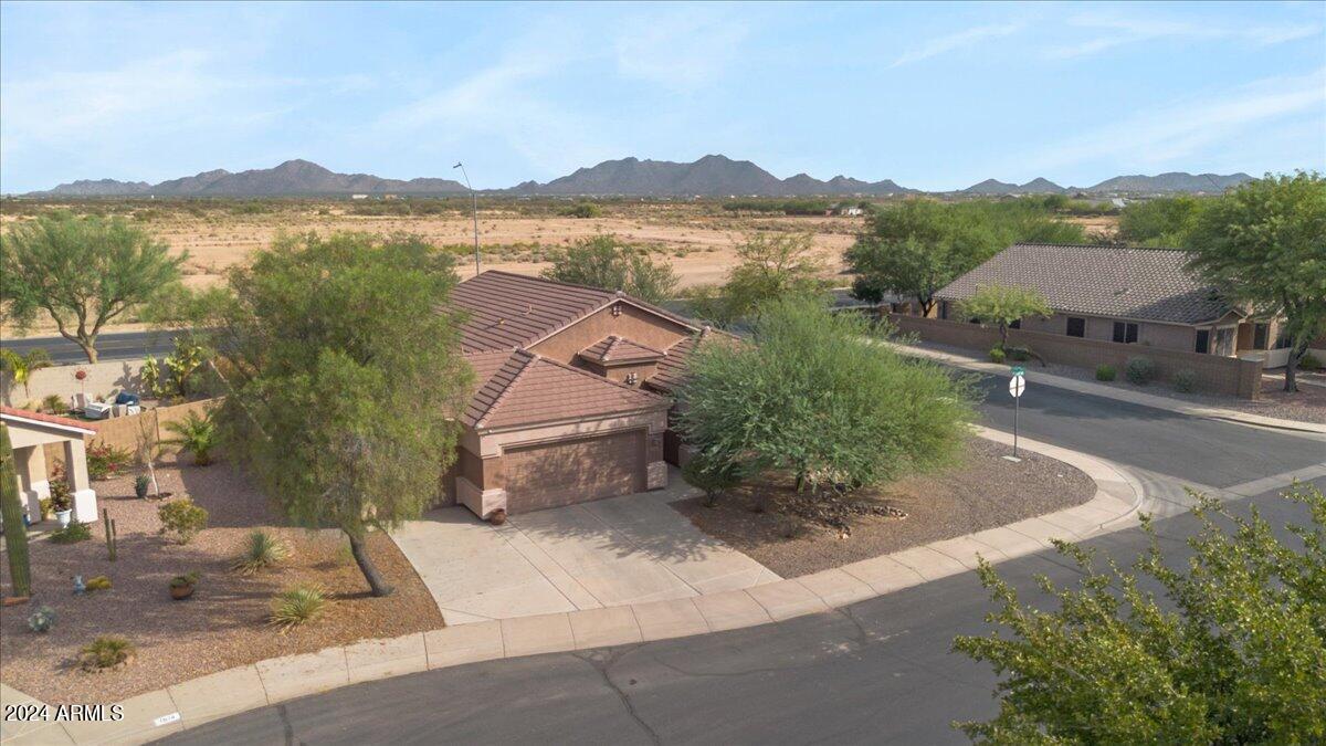 1518 E FONTANA Drive