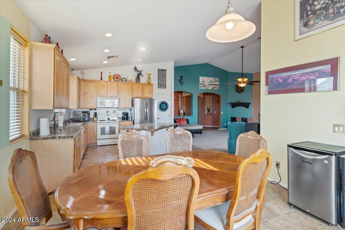 1518 E FONTANA Drive