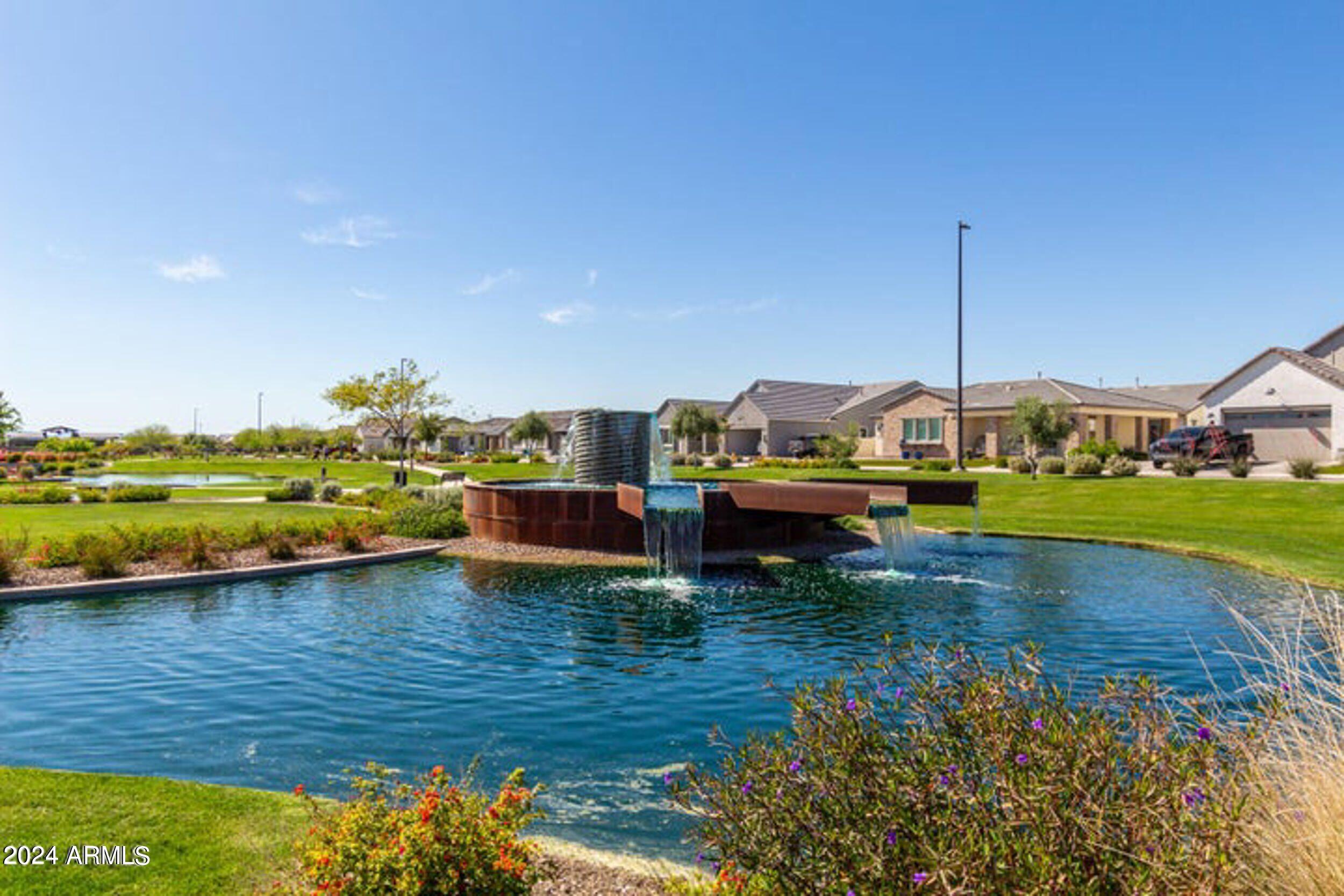 1411 E CAROB Drive