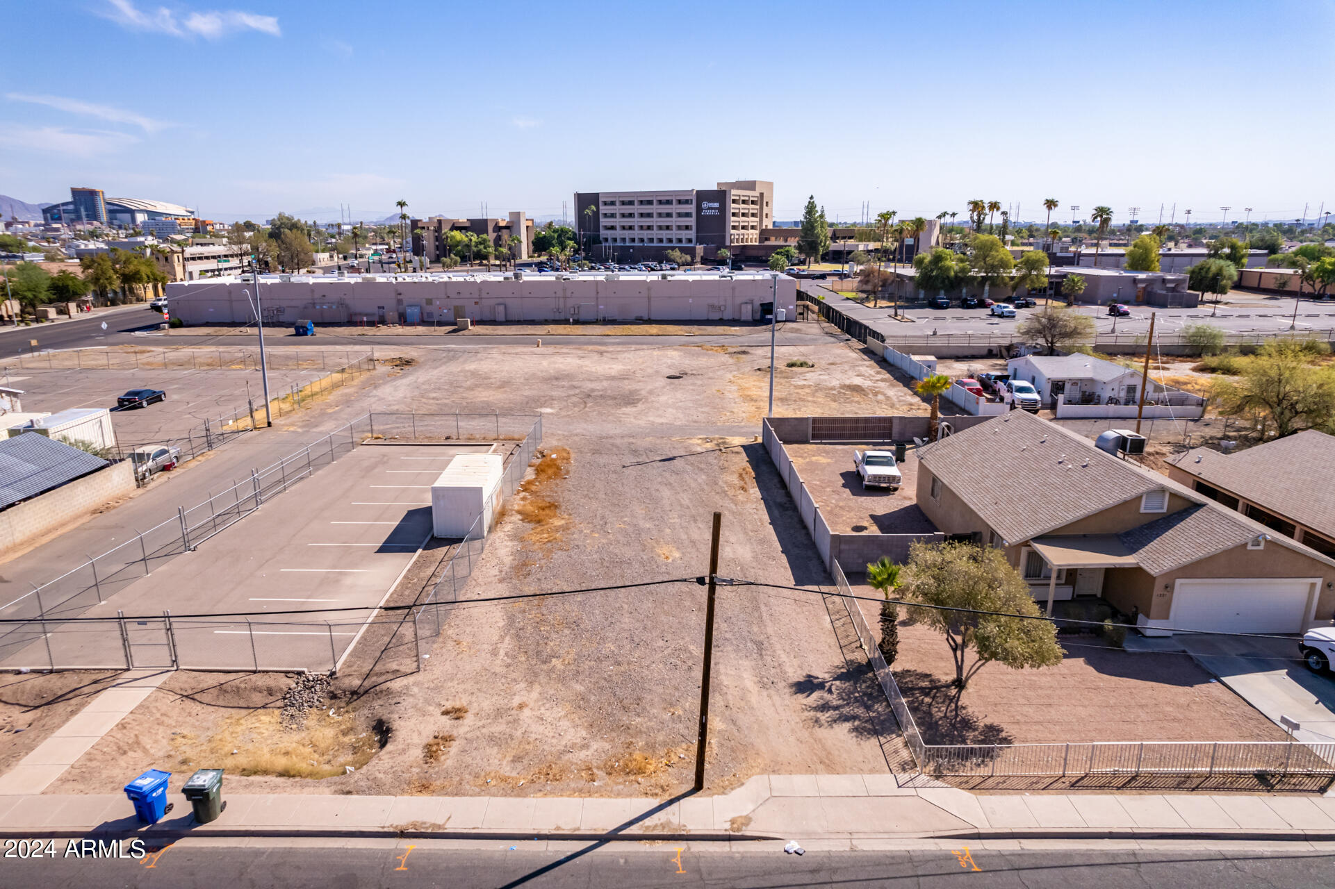 1217 S 9TH Avenue, 9