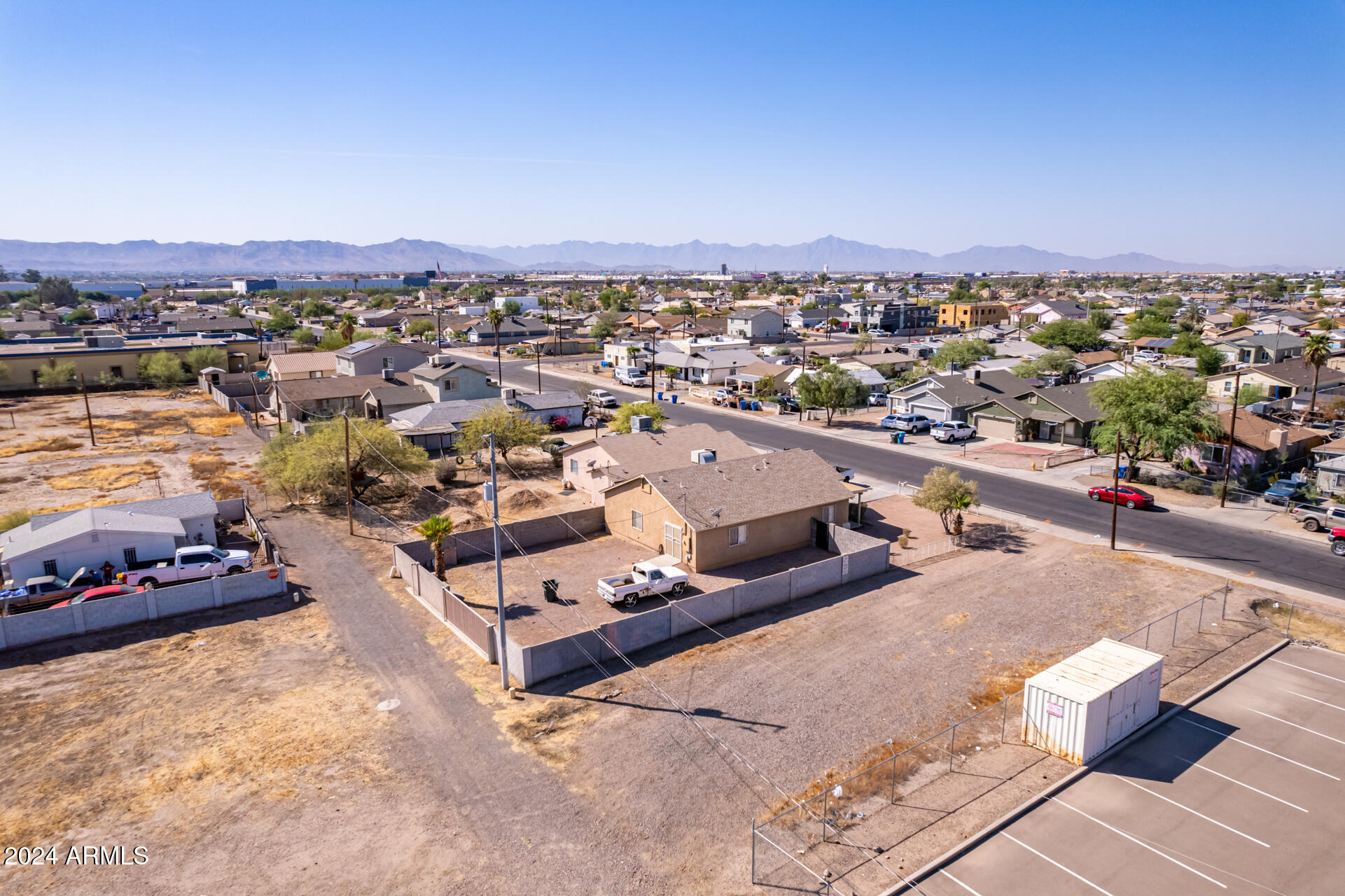 1217 S 9TH Avenue, 9