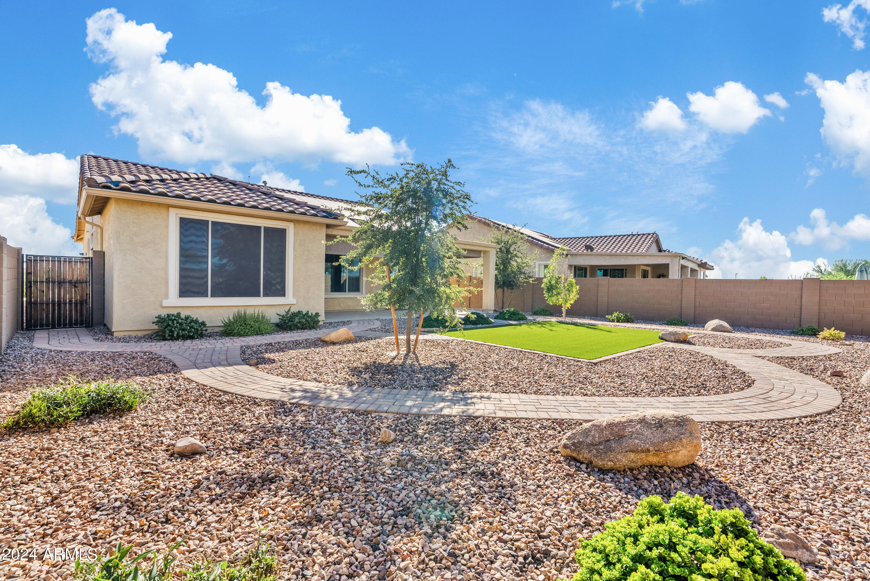 3840 N Cottonwood Drive