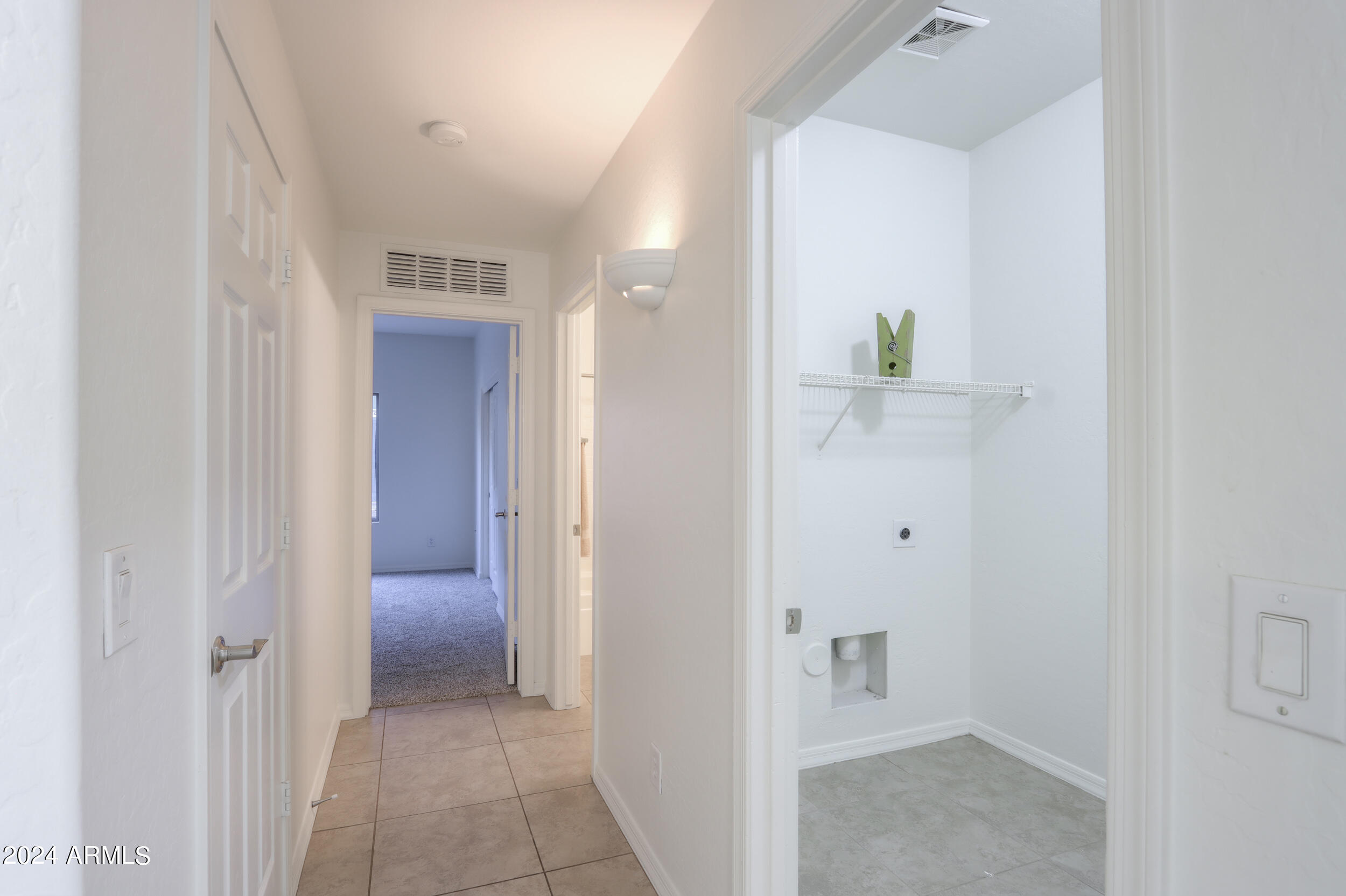 43332 W WILD HORSE Trail