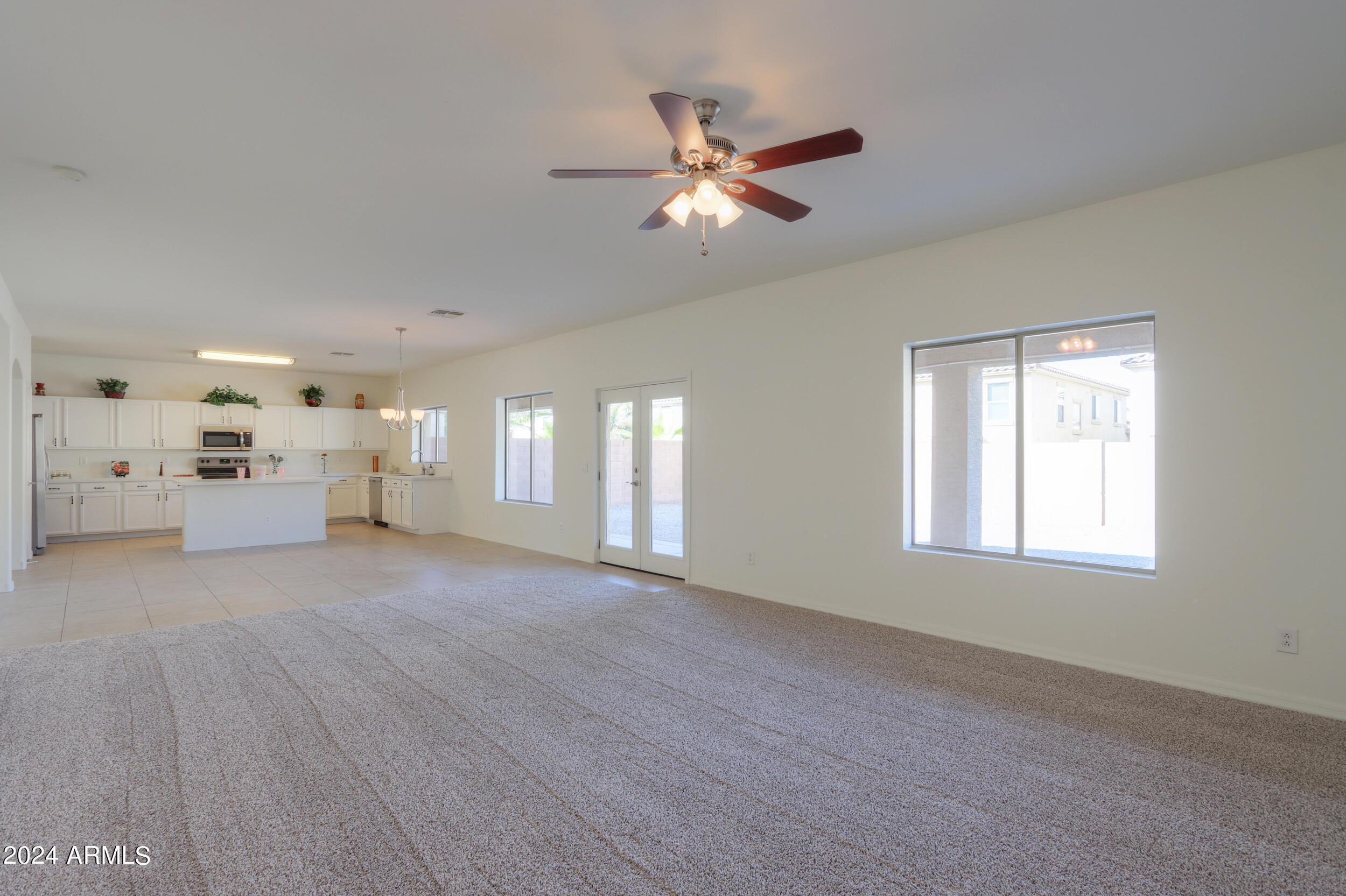 43332 W WILD HORSE Trail
