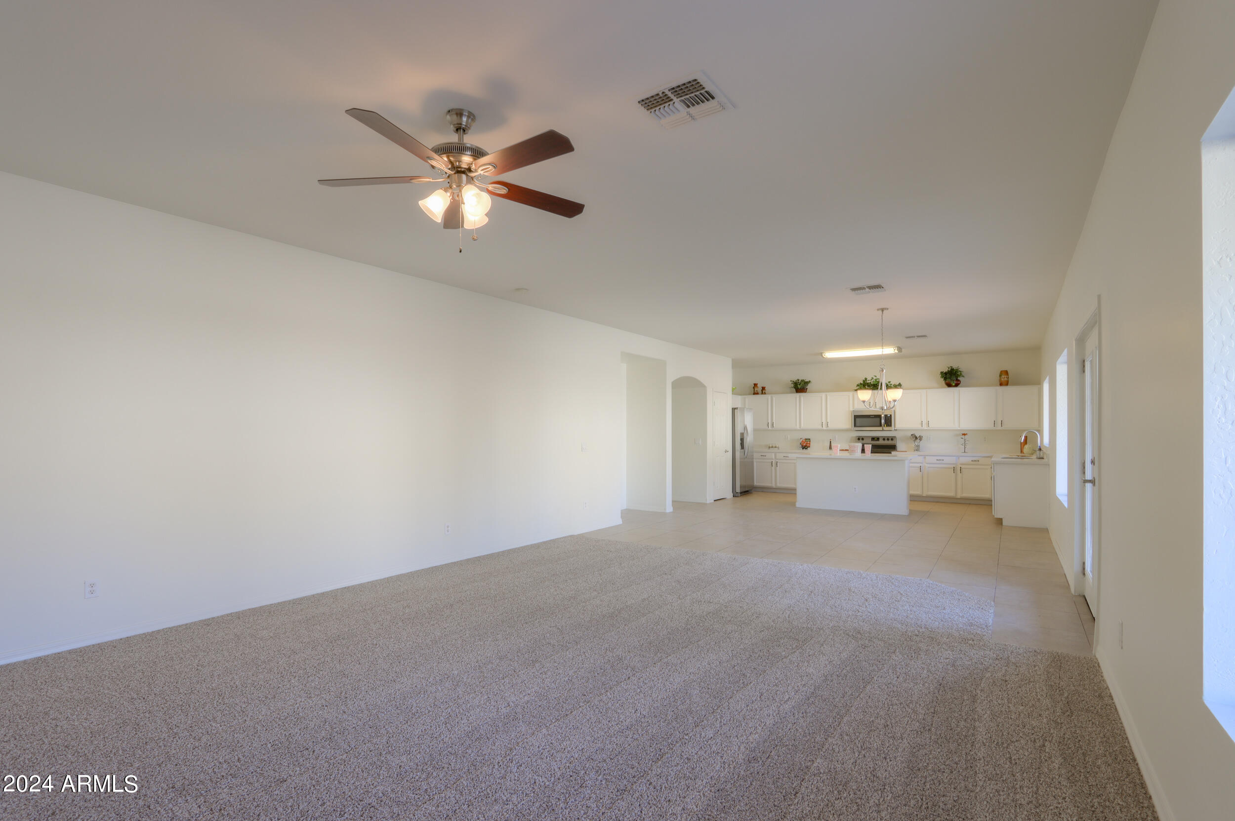 43332 W WILD HORSE Trail